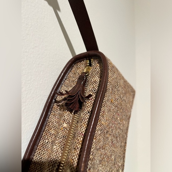 Genuine Leather and tweed Banana Republic mini bag- brown - Picture 4 of 8